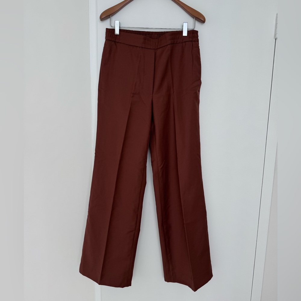 Pants COS. Belt with an elastic band. In very good condition!